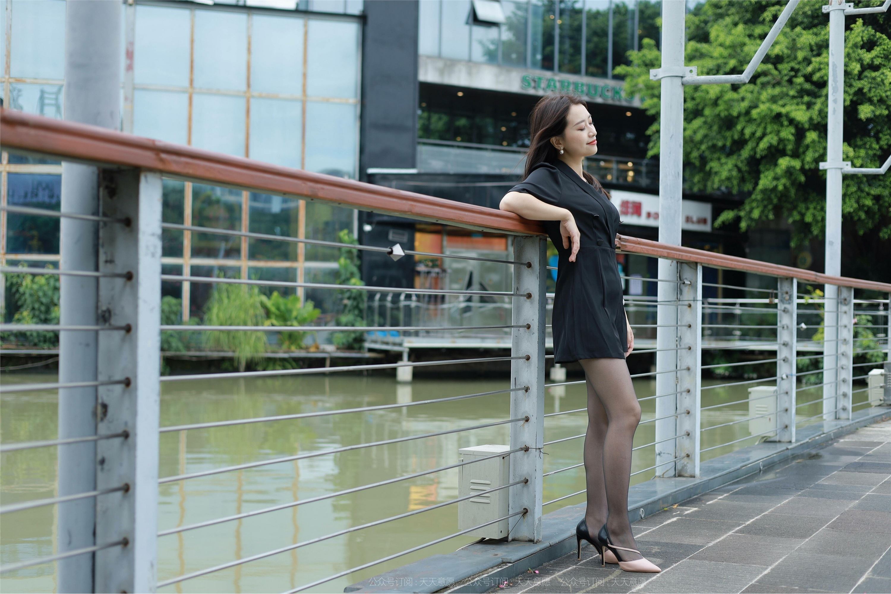 IESS异思趣向  2021.10.20 丝享家953：小婕《桥上的美女》